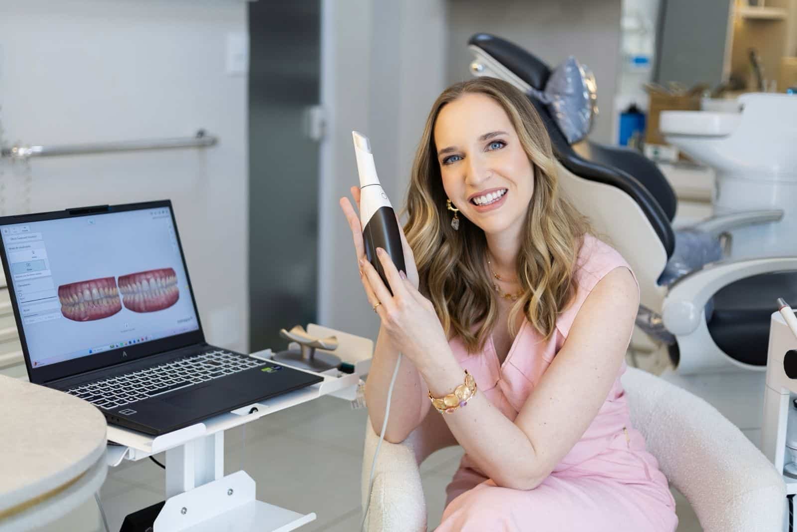 Scanner intraoral em Bauru com tecnologia 3Shape TRIOS